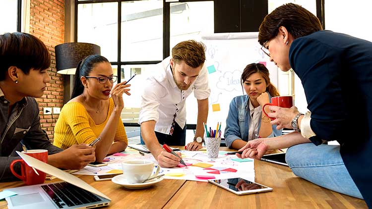 why business should focus on internal communication